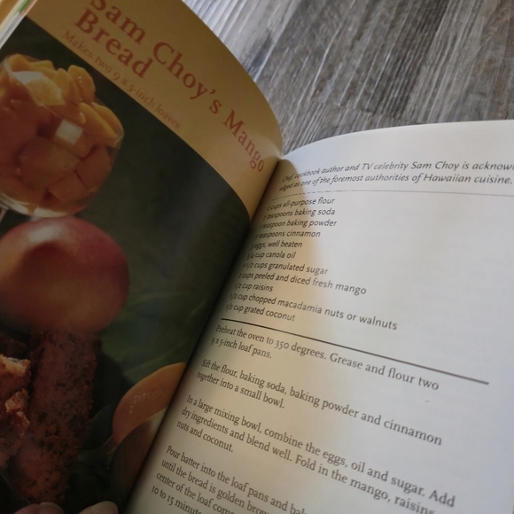 Little Hawaiian Cookbooks - Set of 2 Mini Cookbooks - Picture 8 of 9